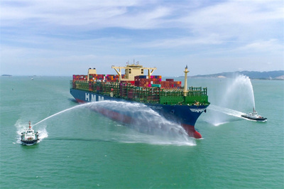 攜手共促'絲路海運'港航貿一體化發展——專訪福建港口集團黨委書記、董事長陳志平